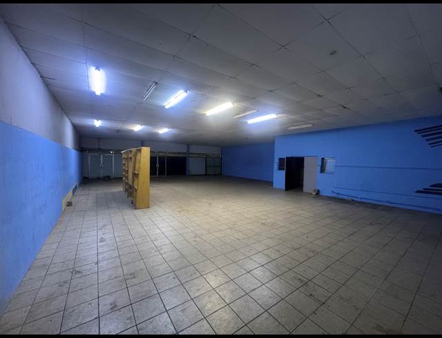 600M² WAREHOUSE TO LET IN WYNBERG