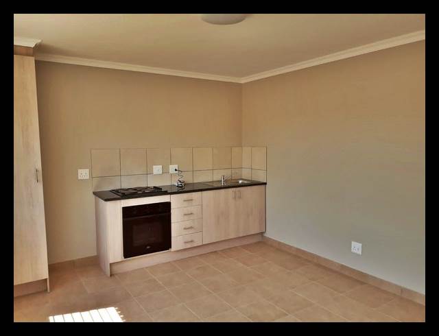 1 BEDROOM PROPERTY TO RENT IN DOUGLAS VALLEY