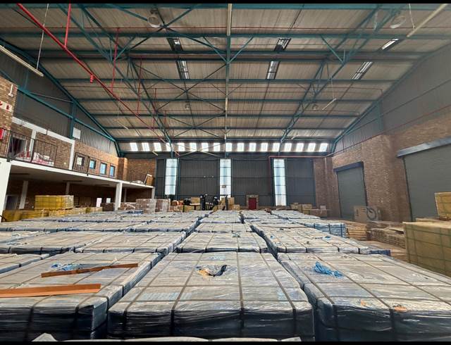 818M² WAREHOUSE TO LET IN RANDJESPARK