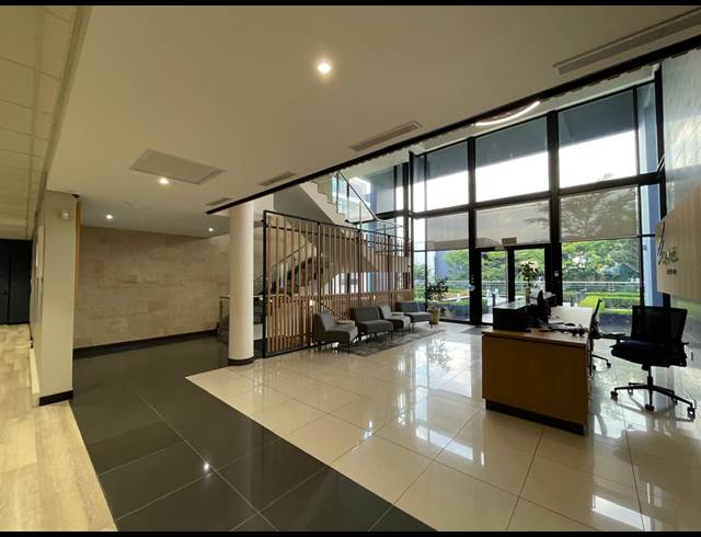 2,168M² OFFICE TO LET IN BRYANSTON