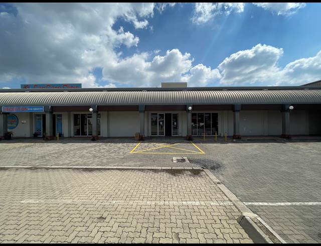 1,000M² BUSINESS TO LET IN BARTLETT