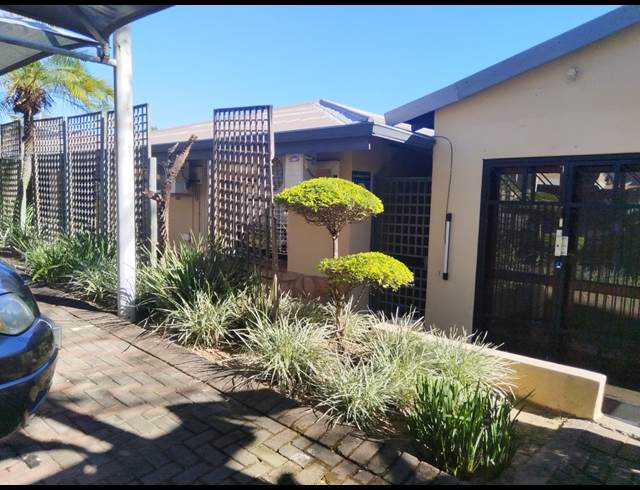 65M² OFFICE TO LET IN SONHEUWEL