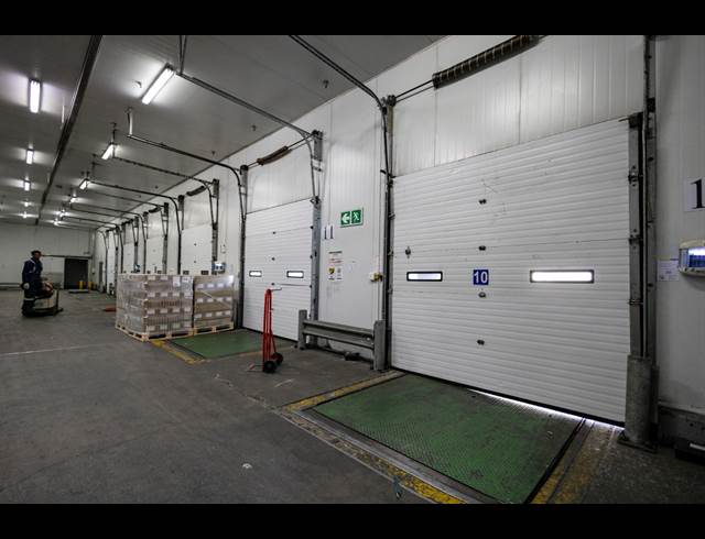 9,162M² WAREHOUSE TO LET IN WATERFALL