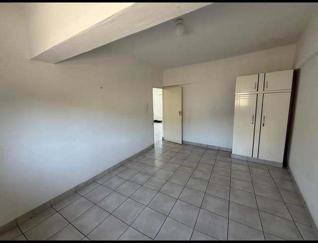 2 BEDROOM APARTMENT TO LET IN MONTCLAIR