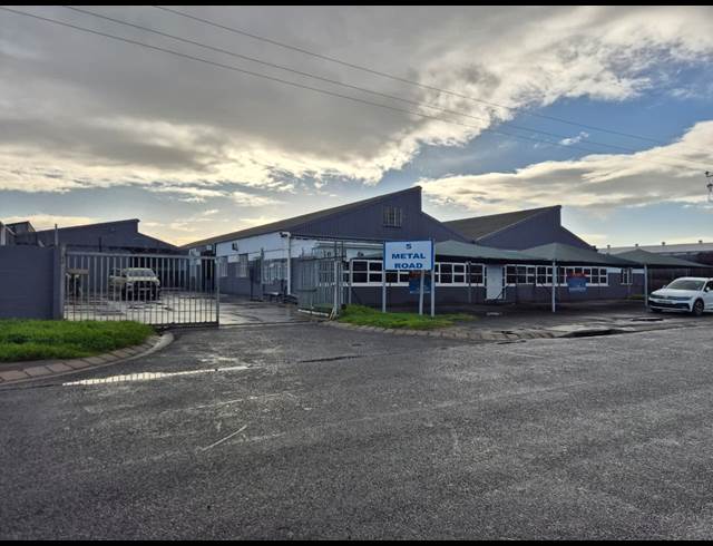 3,408M² WAREHOUSE TO LET IN BLACKHEATH INDUSTRIAL