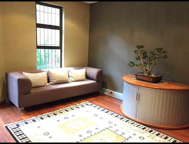 110M² OFFICE TO LET IN BELLVILLE CENTRAL