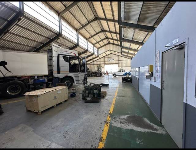 2,200M² WAREHOUSE TO LET IN KRAAIFONTEIN INDUSTRIA