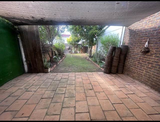 3 BEDROOM PROPERTY TO RENT IN LYNNWOOD RIDGE