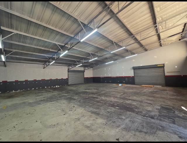 657M² WAREHOUSE TO LET IN KOEDOESPOORT INDUSTRIAL