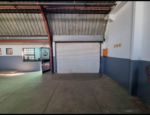 155M² WAREHOUSE TO LET IN STEELEDALE