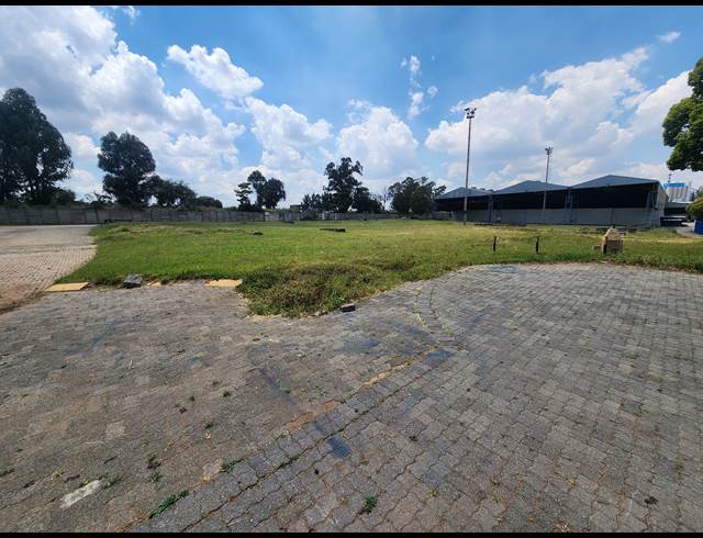 6,000M² INDUSTRIAL YARD TO LET IN WADEVILLE