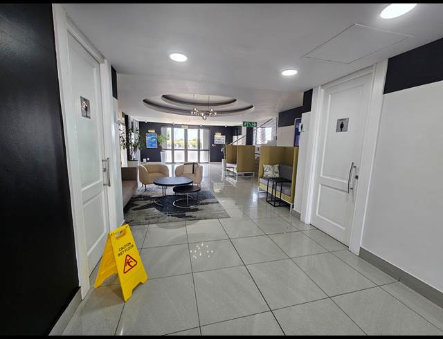 691M² OFFICE TO LET IN CENTURY CITY