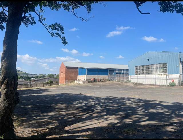 3,600M² INDUSTRIAL YARD TO LET IN NEW GERMANY