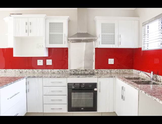 2 BEDROOM PROPERTY TO RENT IN MORNINGSIDE