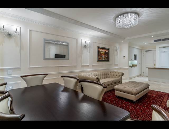 2 BEDROOM APARTMENT TO LET IN SEA POINT