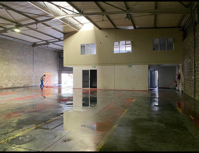 519M² WAREHOUSE TO LET IN SAMRAND BUSINESS PARK