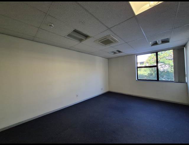 332M² OFFICE TO LET IN ROSEBANK