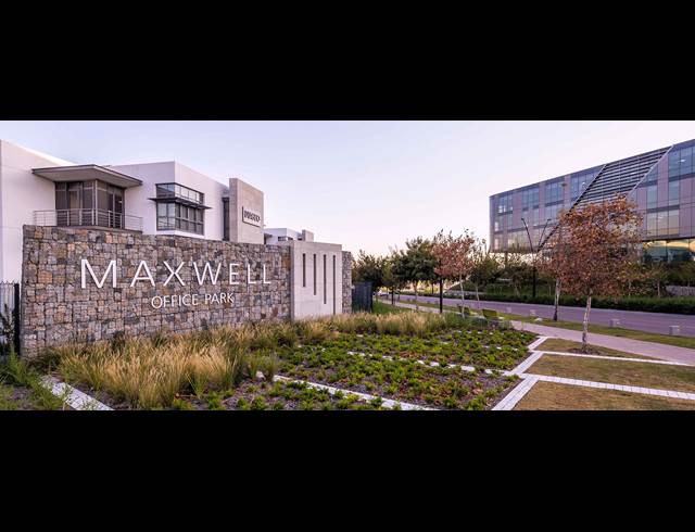 1,162M² OFFICE TO LET IN WATERFALL