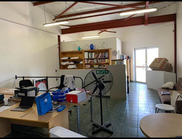 265M² WAREHOUSE TO LET IN EASTGATE
