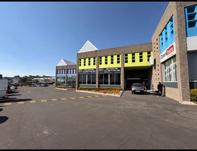 580M² WAREHOUSE TO LET IN HALFWAY HOUSE