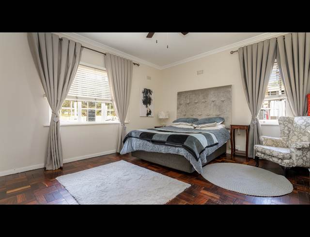 2 BEDROOM FREESTANDING RENTED IN RONDEBOSCH