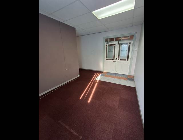 312M² OFFICE TO LET IN BEREA