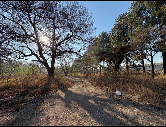 5,000M² VACANT LAND TO LET IN CLAYVILLE