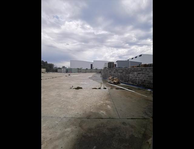 2,723M² INDUSTRIAL YARD TO LET IN AIRPORT INDUSTRIA