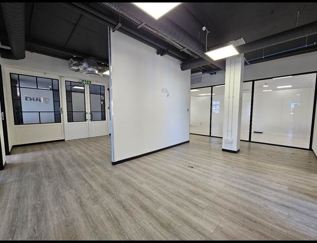 270M² OFFICE TO LET IN CENTURY CITY