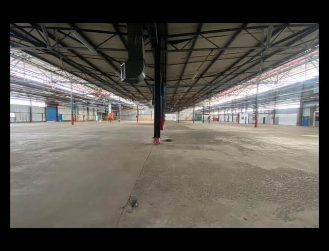 5,775M² WAREHOUSE TO LET IN ANDERBOLT