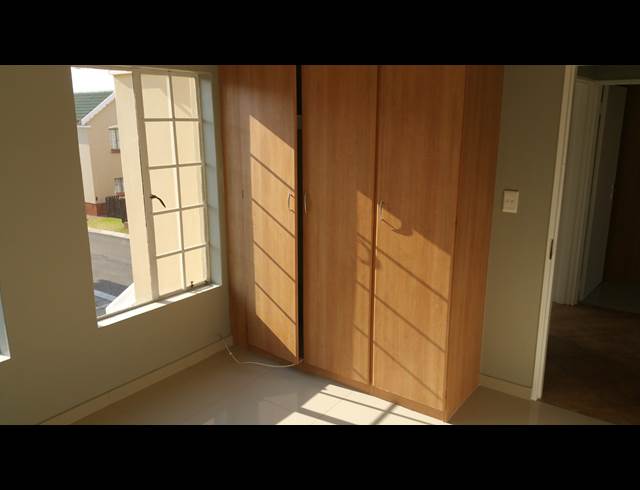 3 bed property to rent in TERENURE