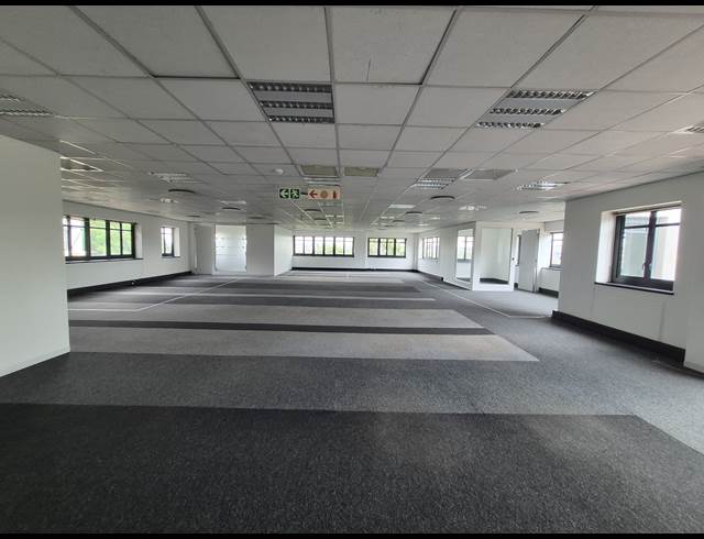 544M² OFFICE TO LET IN SANDTON CENTRAL