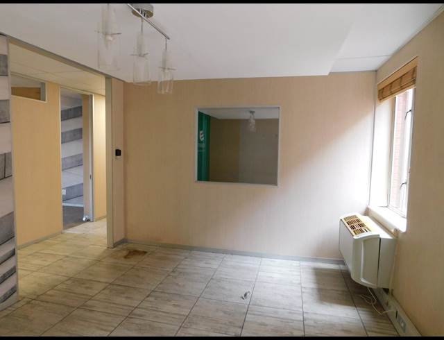237M² OFFICE TO LET IN FERNDALE