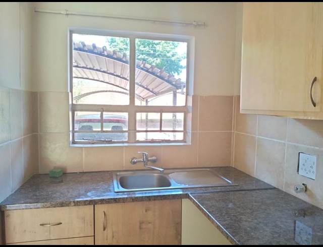 1 BEDROOM PROPERTY TO RENT IN KARENPARK