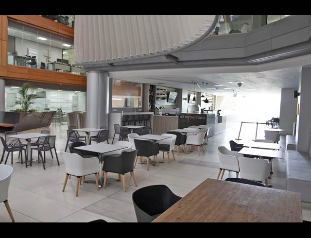 539M² OFFICE TO LET IN SANDTON CENTRAL