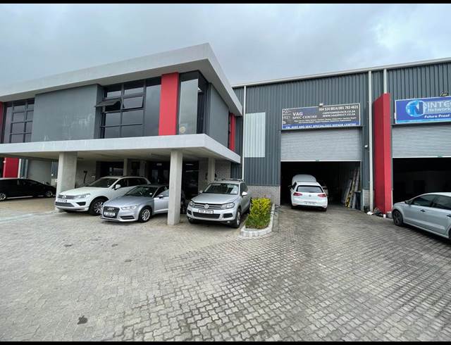 342M² WAREHOUSE RENTED IN STIKLAND INDUSTRIAL