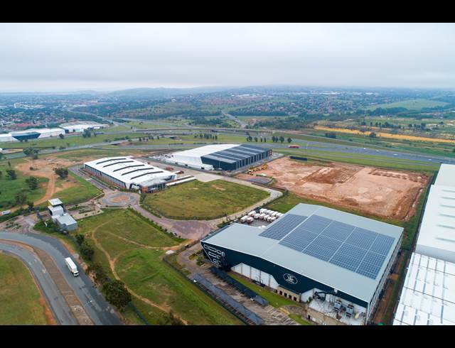 5,000M² WAREHOUSE TO LET IN GOSFORTH PARK