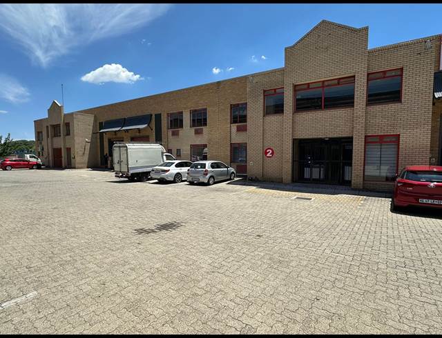 528M² WAREHOUSE TO LET IN STRIJDOMPARK