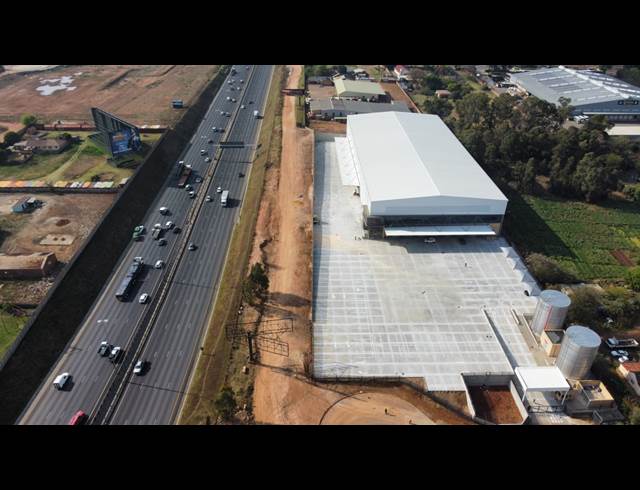 6,703M² WAREHOUSE TO LET IN BREDELL