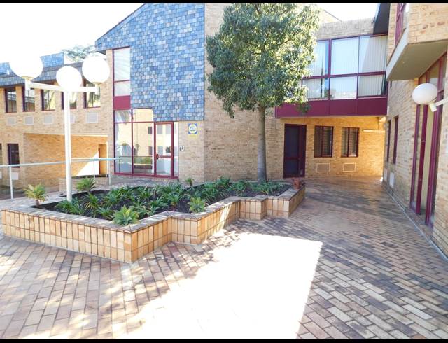 560M² OFFICE TO LET IN RANDBURG CENTRAL