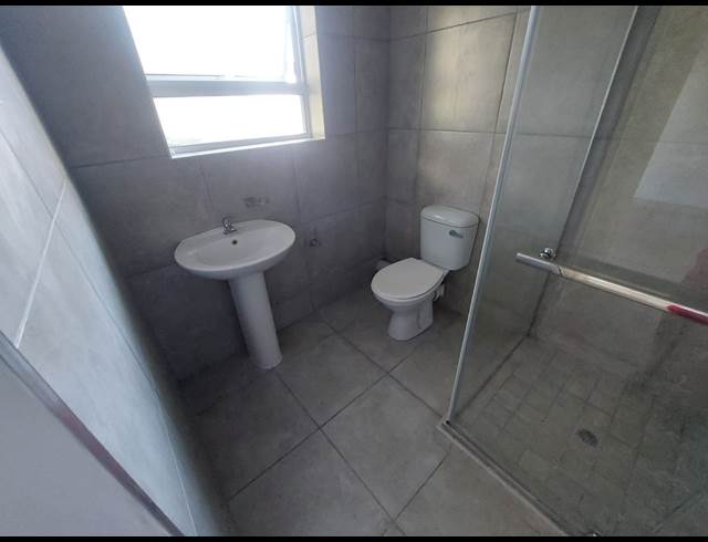 1 BEDROOM APARTMENT BLOCK TO LET IN CHASE VALLEY