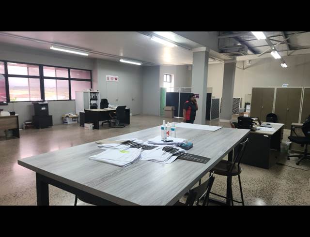 183M² OFFICE TO LET IN UMHLANGA RIDGE