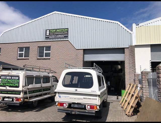 437M² WAREHOUSE TO LET IN SAXENBURG PARK 1