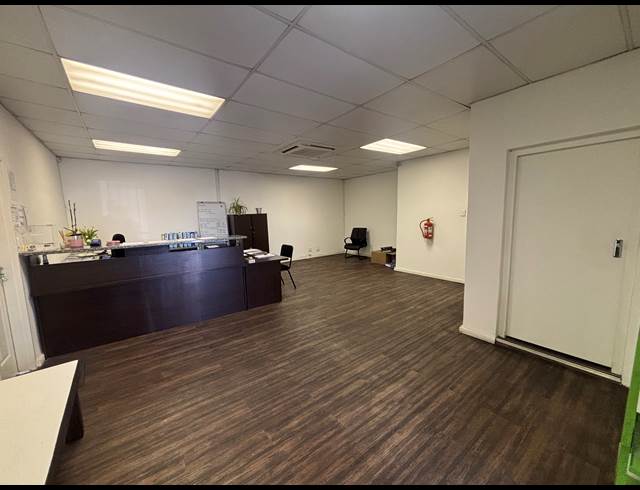 3,170M² WAREHOUSE TO LET IN BRACKENFELL INDUSTRIAL