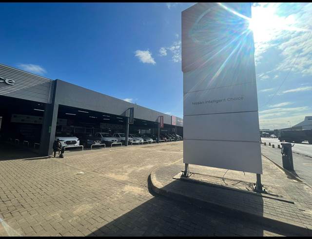 3,894M² SHOWROOM TO LET IN ROSSBURGH