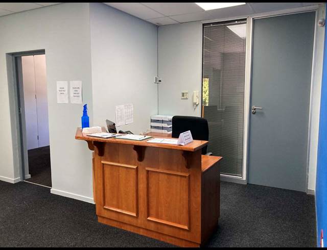 203M² OFFICE RENTED IN WESTLAKE