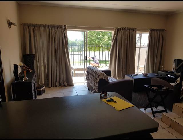 3 bed property to rent in KLEINBRON PARK