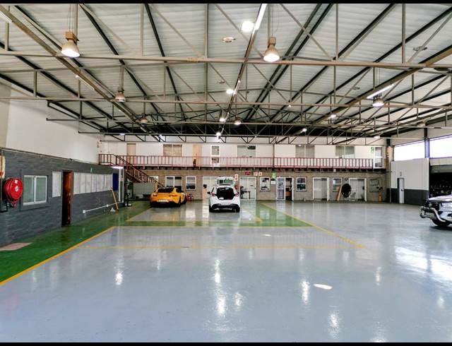 1,500M² WAREHOUSE TO LET IN ELSIES RIVER INDUSTRIAL