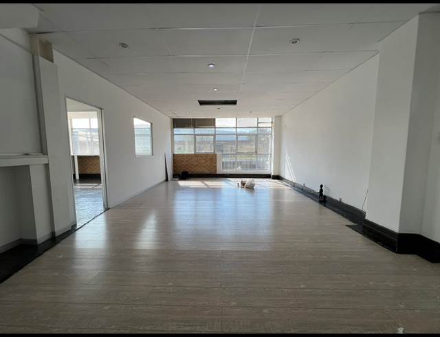 799M² WAREHOUSE TO LET IN RANDJESPARK