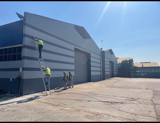 6,344M² WAREHOUSE TO LET IN PHOENIX INDUSTRIAL